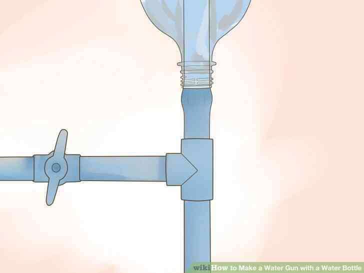 Image intitulée Faire un Pistolet à Eau avec une Bouteille d